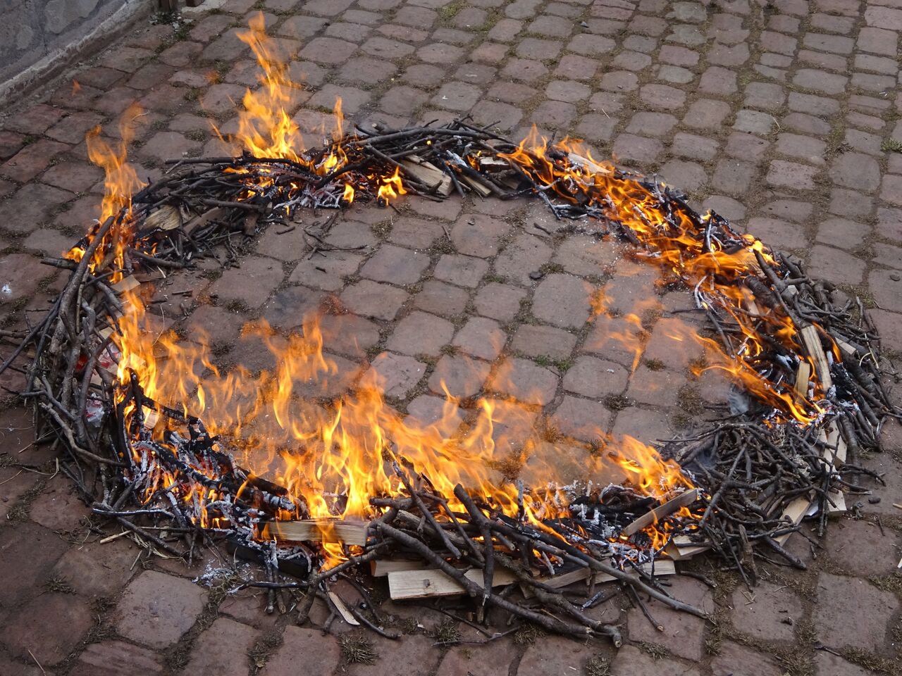 Sonnwendfeuer